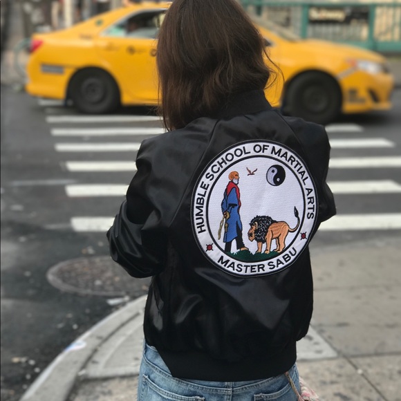 Welcome to My Closet! - Picture 3 of 4